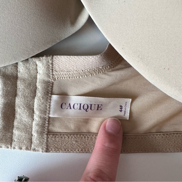 Cacique Full Coverage Underwire Bra Size 44F Nude Supportive - Picture 4 of 6